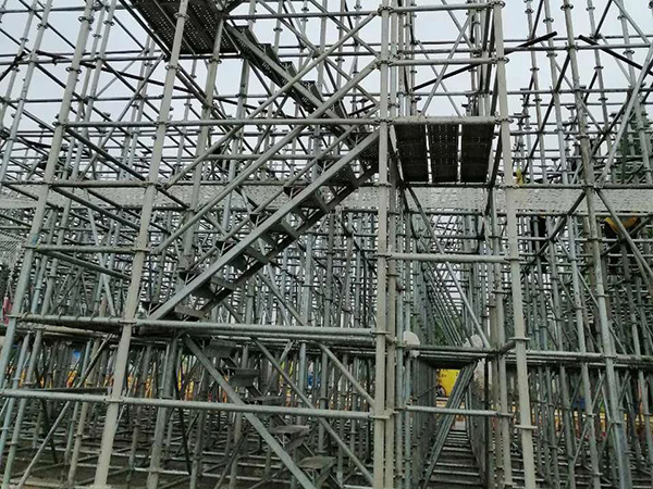 選擇沈陽腳手架租賃公司，為建筑工地添動力，安全高效施工！