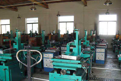 沈陽機械設(shè)備噴漆在使用過程中的注意事項！